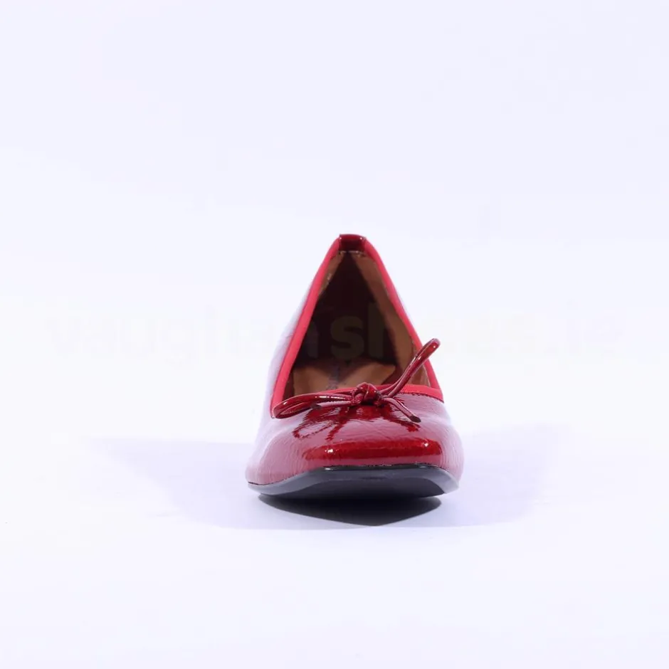 Women Tamaris Almira Bow Tie Block Heel Pump - Red Patent