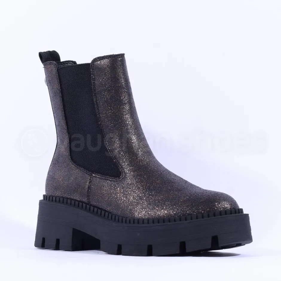 Women Tamaris Arlette Chunky Sole Chelsea Boot - Bronze