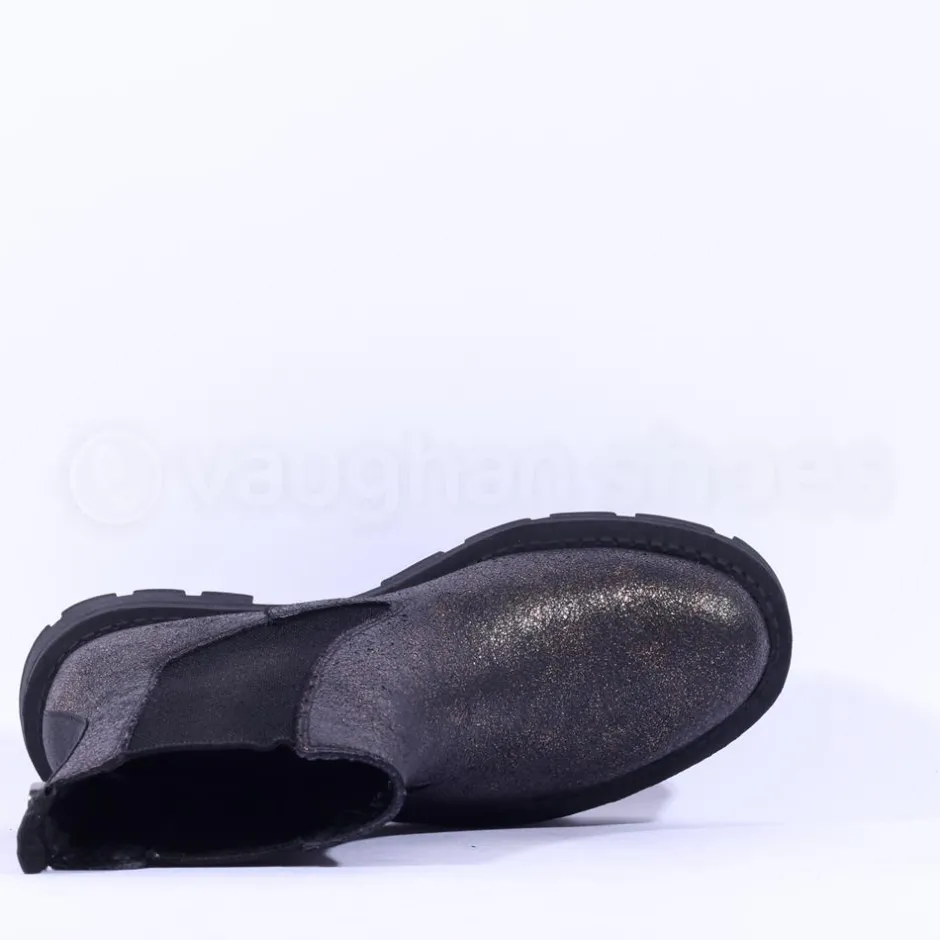 Women Tamaris Arlette Chunky Sole Chelsea Boot - Bronze