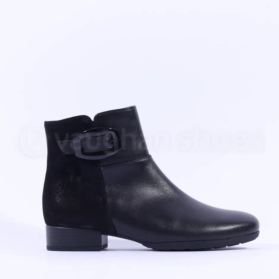 Women Gabor Bambury Two Tone Flat Buckle Boot - Black Combi