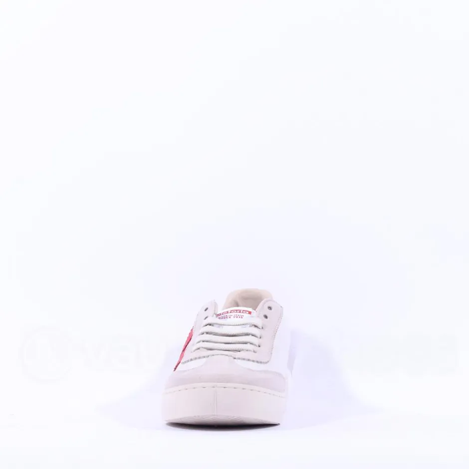 Women Victoria Berlin Laced T Toe Trainer - Carmin