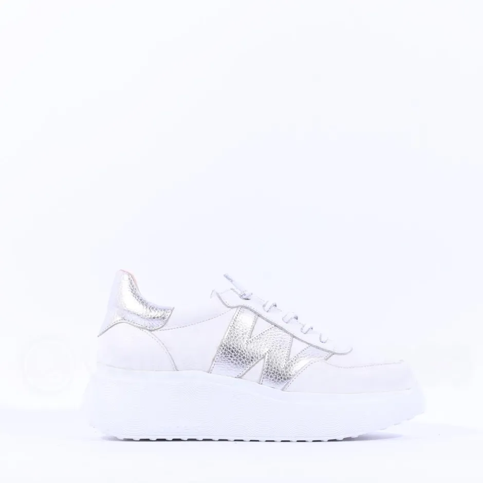 Women Wonders Berlin Platform Bungee Trainer - White Silver