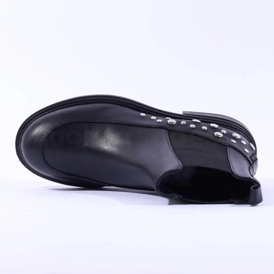 Women Marco Moreo Cambridge Stud Chelsea Boot - Black Leather