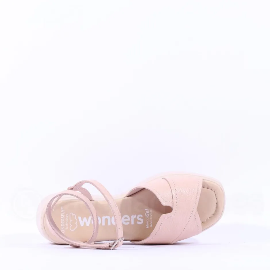 Women Wonders Cira Platform Ankle Strap Sandal - Nude Leather