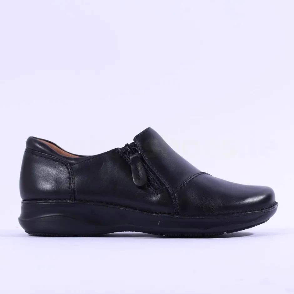 Women Clarks Women Clarks Appley Zip - Black
