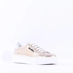 Women Marco Moreo Classic Laced Trainer - Gold Leather