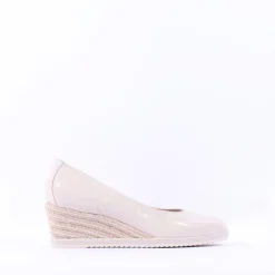 Women Tamaris Dajana Espradrille Wedge - Beige Patent
