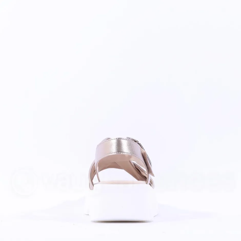 Women Gabor Daphne Chunky Sole Sandal - Metallic Leather