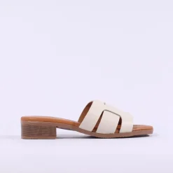 Women Oh My Sandals Flat Mule Slider - Cream