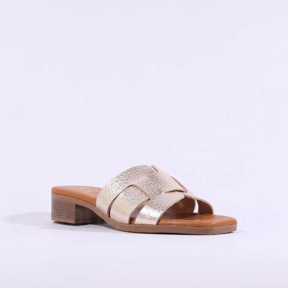 Women Oh My Sandals Flat Mule Slider - Gold