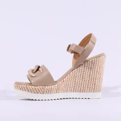 Women Repo High Wedge Link Sandal - Beige
