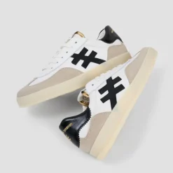 Women Another Trend Iconic Ii Gumsole Trainer - Blanco
