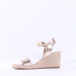 Women Tamaris Livian Espadrille Wedge Sandal - Light Gold