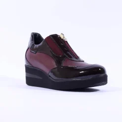 Women Marco Moreo Lola Classic Front Zip Wedge - Burgundy Patent