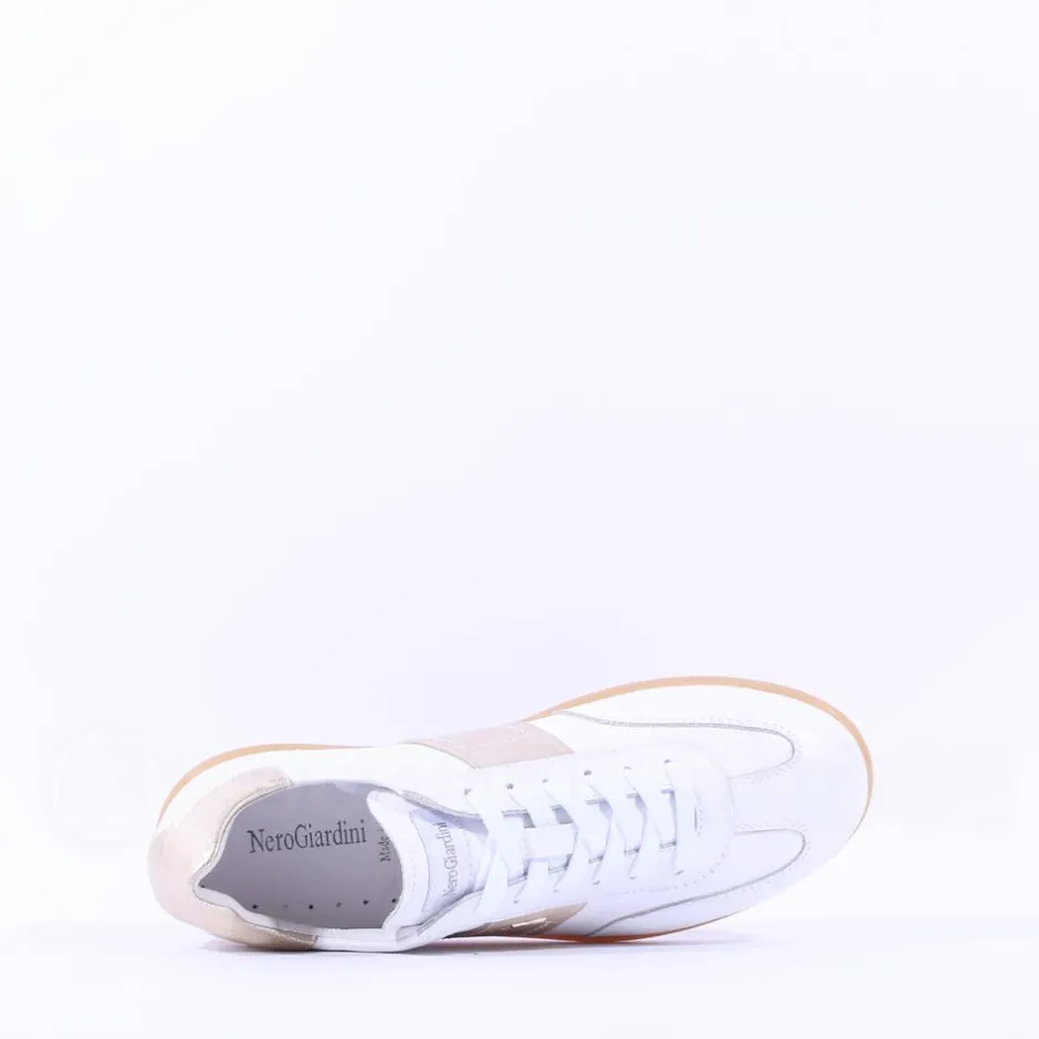 Women NeroGiardini Low Gumsole Trainer - White Gold Leather