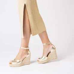 Women Wonders Manly Espadrille Peeptoe Wedge - Gold Metallic
