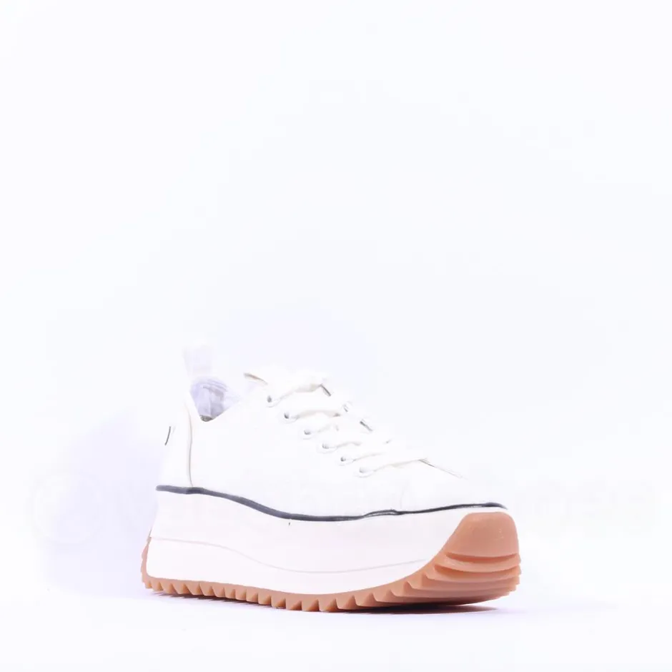 Women Tamaris Milena Platform Cleated Trainer - White