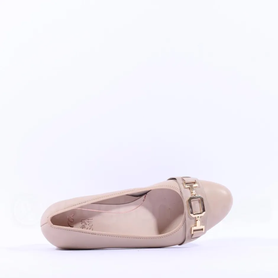 Women Ara Nizza Link Court Shoe - Nude Gold