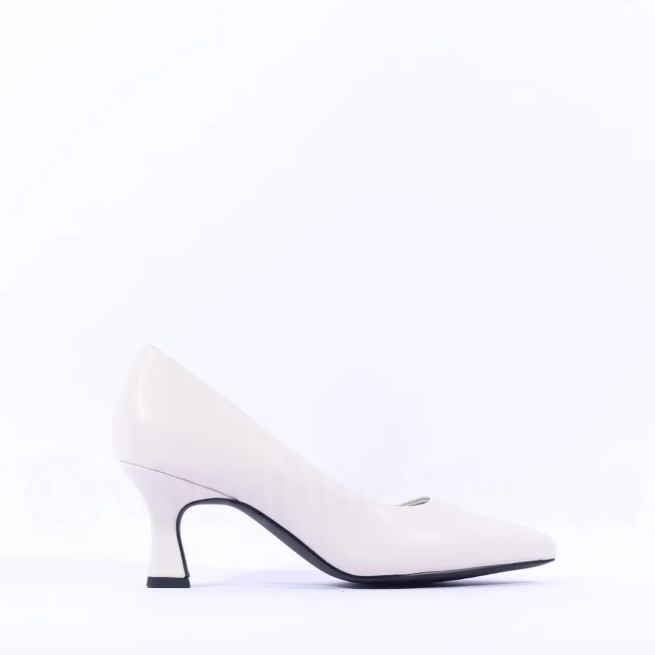 Women Marco Tozzi Nosca Pointed Toe Mid Heel - Cream