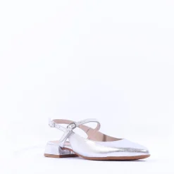 Women Wonders Oriana Low Mary Jane Pump - Silver Leather