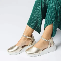 Women Wonders Selfie Wedge Ankle Strap Sandal - Gold Leather