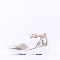 Women Wonders Selfie Wedge Ankle Strap Sandal - Gold Leather