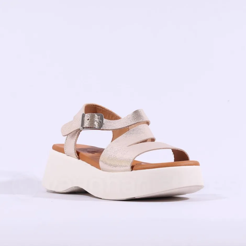 Women Oh My Sandals Strappy Platform Sandal - Gold Metallic