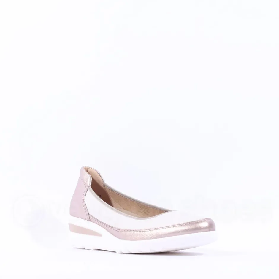 Women Ara Zurich 2.0 Wedge Slip On - Cream Gold
